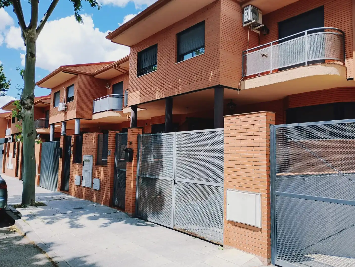 Vista exterior de Casa o xalet en venda en Seseña