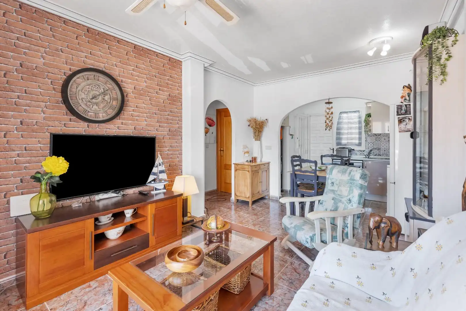 Sala de estar de Ático en venta en Guardamar del Segura con Aire acondicionado, Terraza y Piscina
