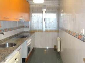 Kitchen of Flat to rent in Gijón   with Heating, Parquet flooring and Terrace