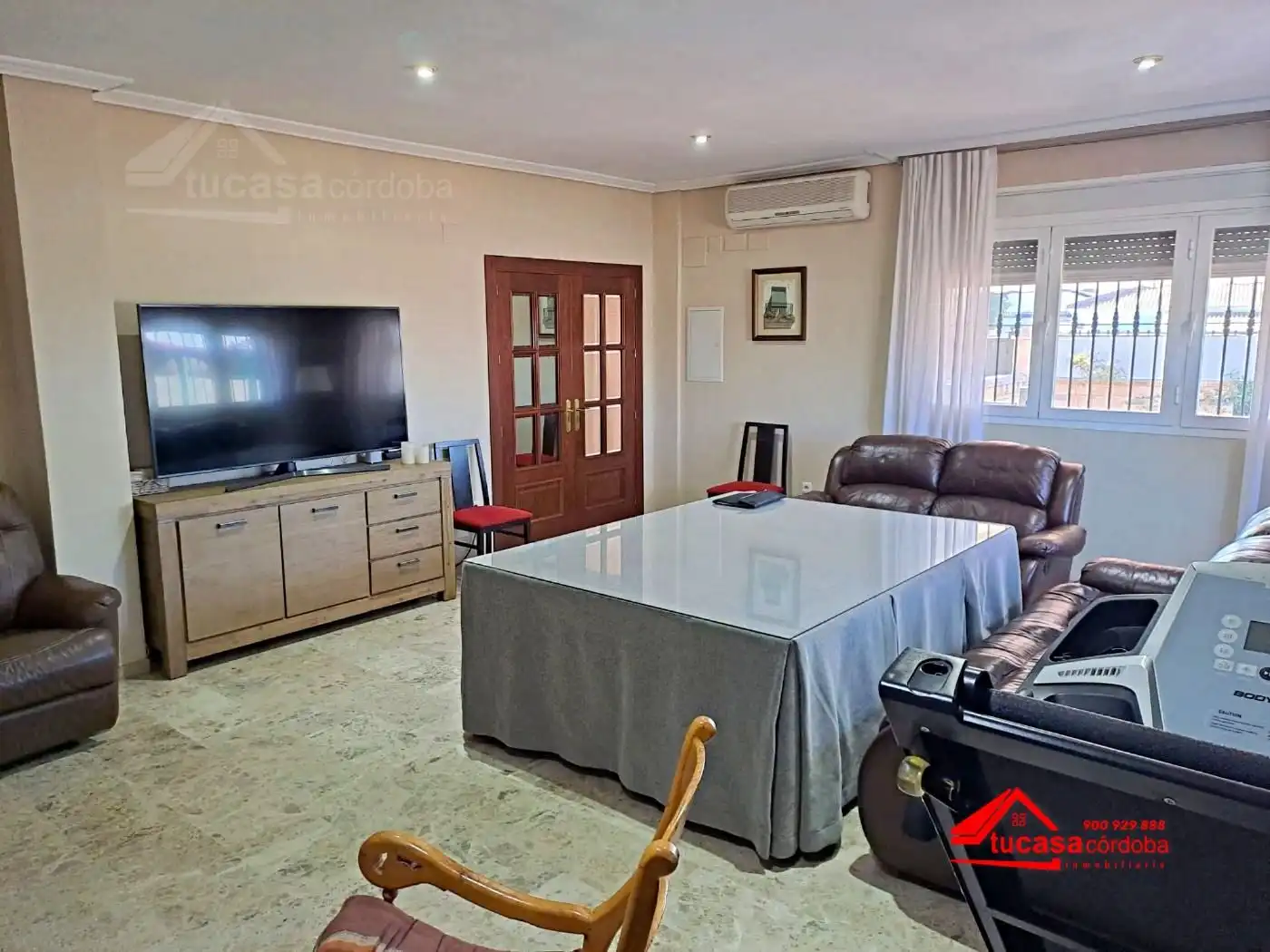 Living room of Country homes for sale in Córdoba  with Storage room and Swimming Pool