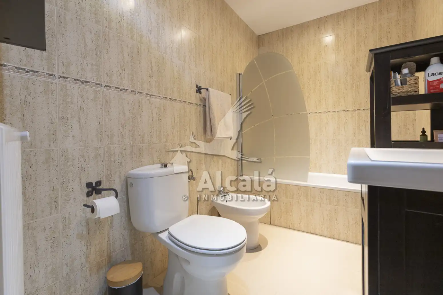 Bathroom of Flat for sale in Torrejón de Ardoz  with Heating, Terrace and Storage room