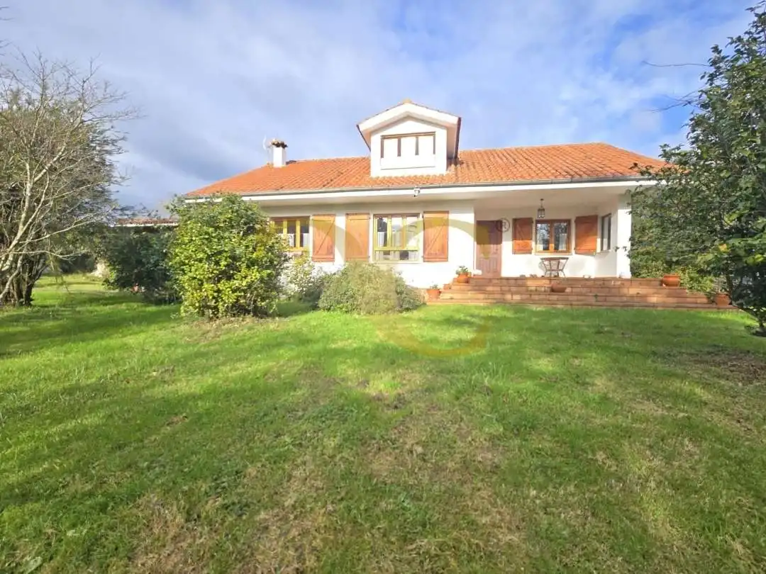 Jardín de Casa o chalet en venta en Llanes con Calefacción, Jardín privado y Terraza