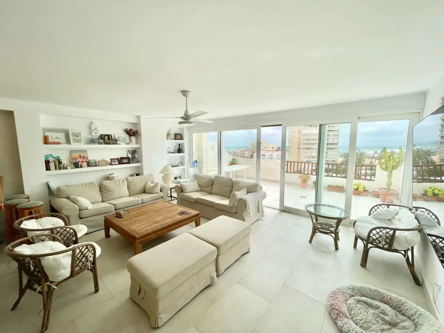 Living room of Houses for rent in La Manga del Mar Menor  with Air Conditioner, Heating and Terrace