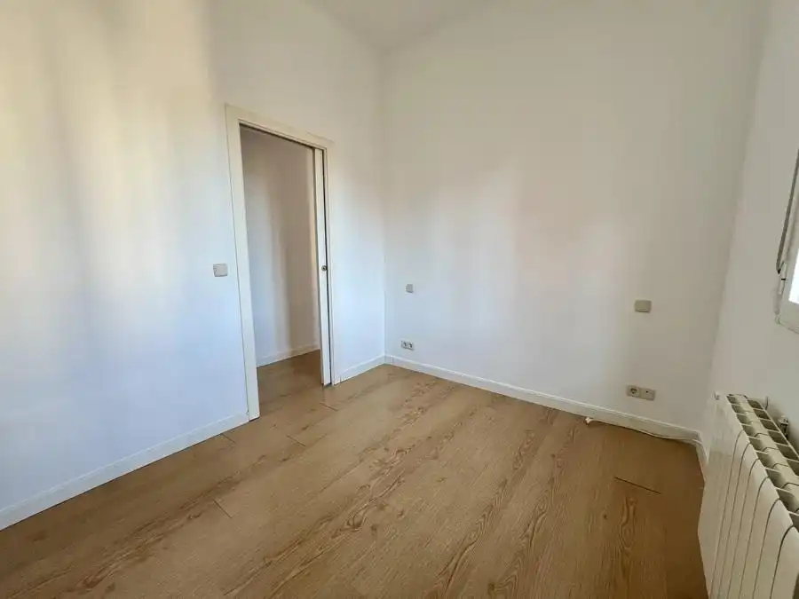 Bedroom of Flat for sale in Ciudad Lineal
