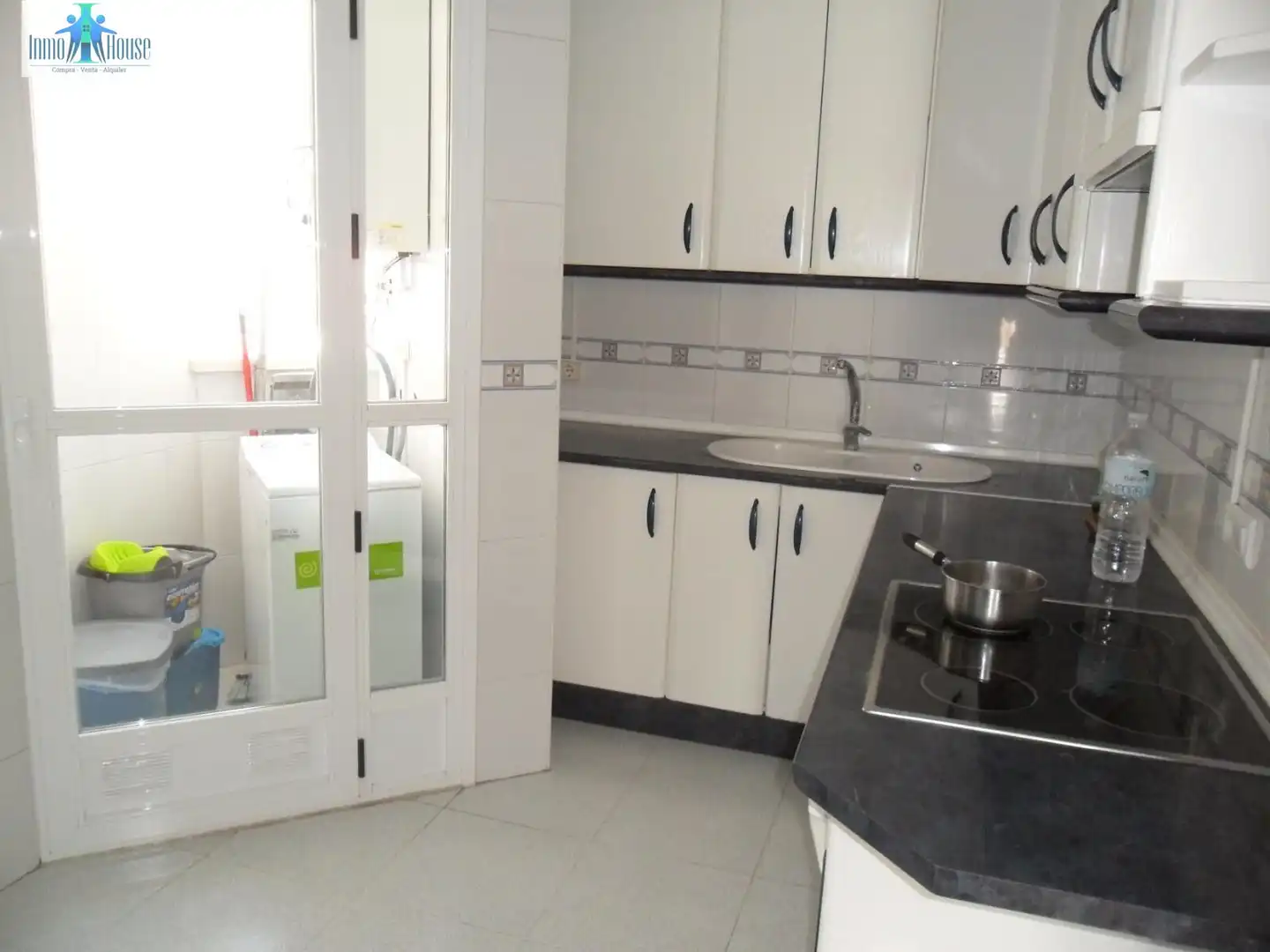Kitchen of Flat for rent in Albacete  with Heating, Terrace and Furnished