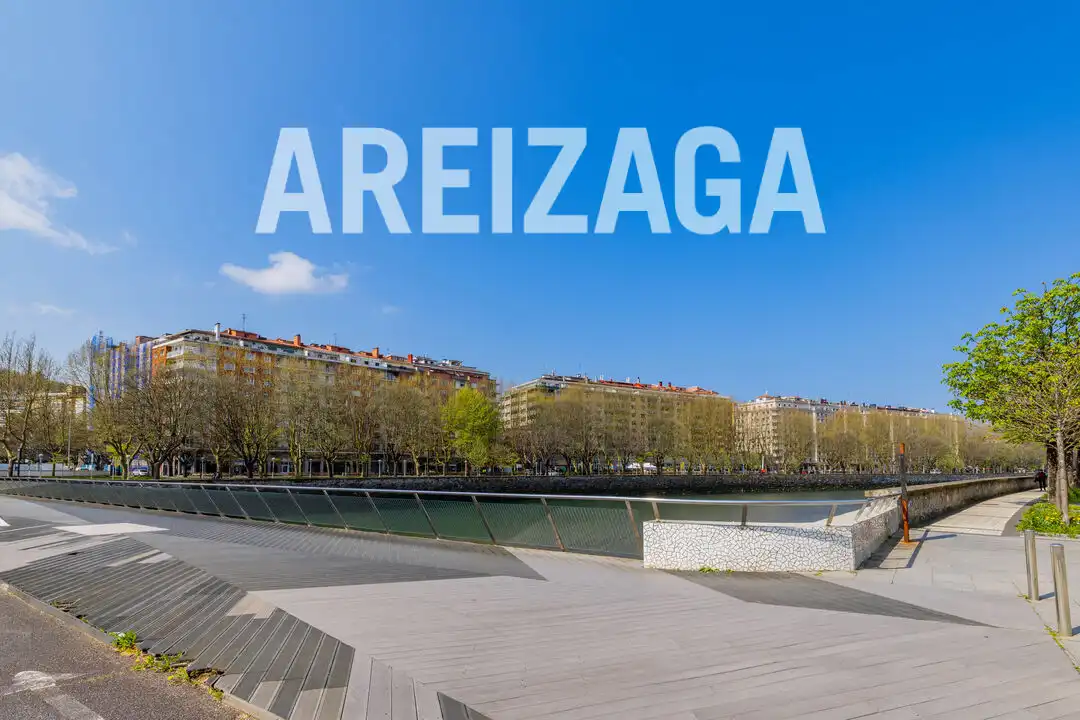 Exterior view of Flat for sale in Donostia - San Sebastián   with Heating