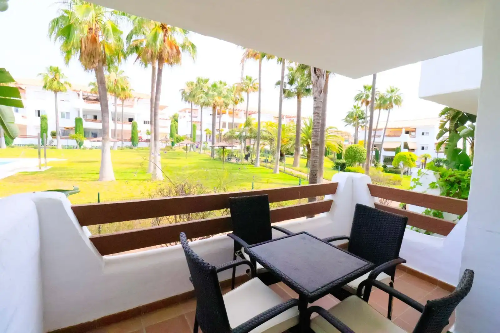 Jardí de Apartament en venda en Estepona amb Aire condicionat, Terrassa i Traster