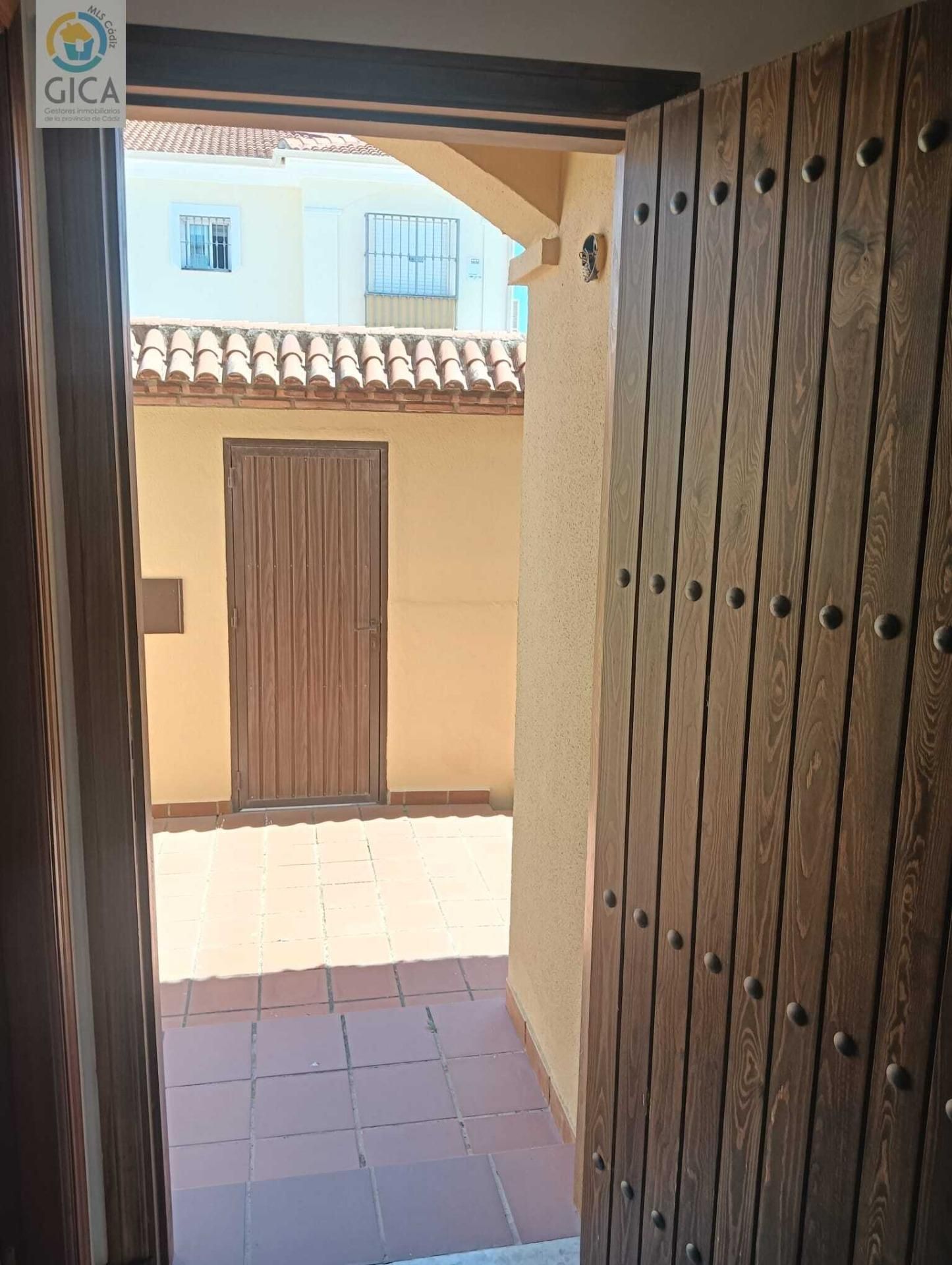 Casa adosada en venta en Algeciras con Jardín privado