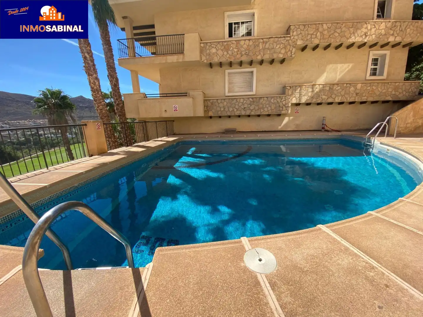 Piscina de Apartamento en venta en Vícar con Aire acondicionado, Calefacción y Jardín privado