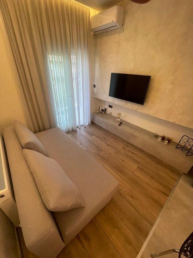 Living room of Flat to rent in Esplugues de Llobregat  with Air Conditioner, Furnished and TV