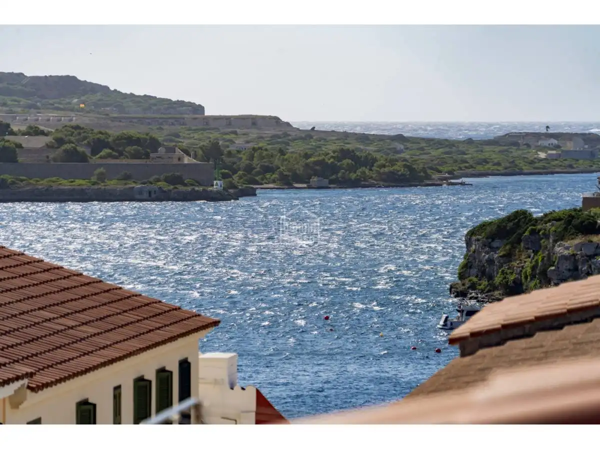 Apartamento en venta en Es Castell con Terraza