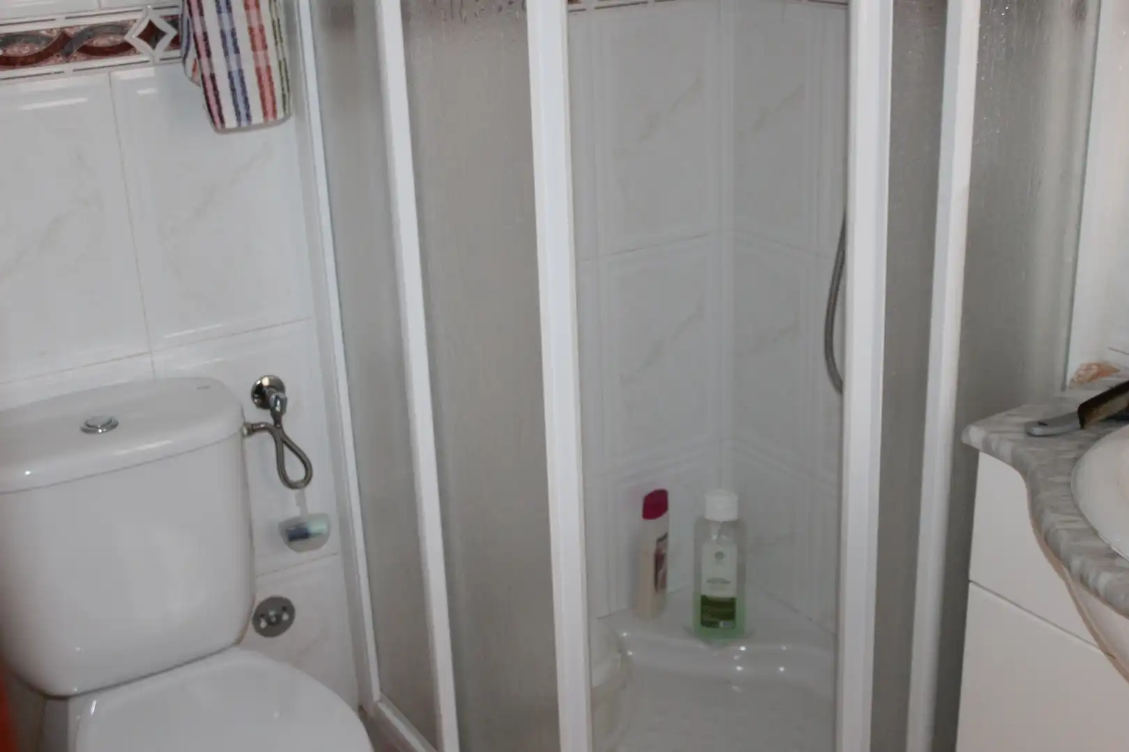 Baño de Casa o chalet en venta en Arroyomolinos de León con Aire acondicionado, Jardín privado y Terraza