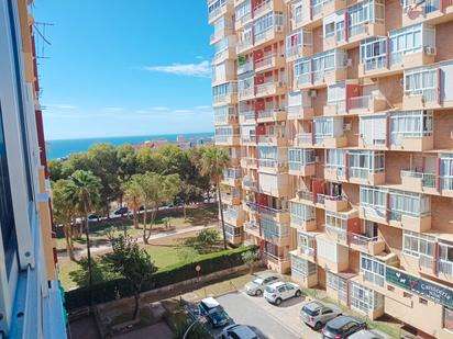 Vista exterior de Apartament en venda en Benalmádena amb Terrassa, Moblat i Piscina comunitària