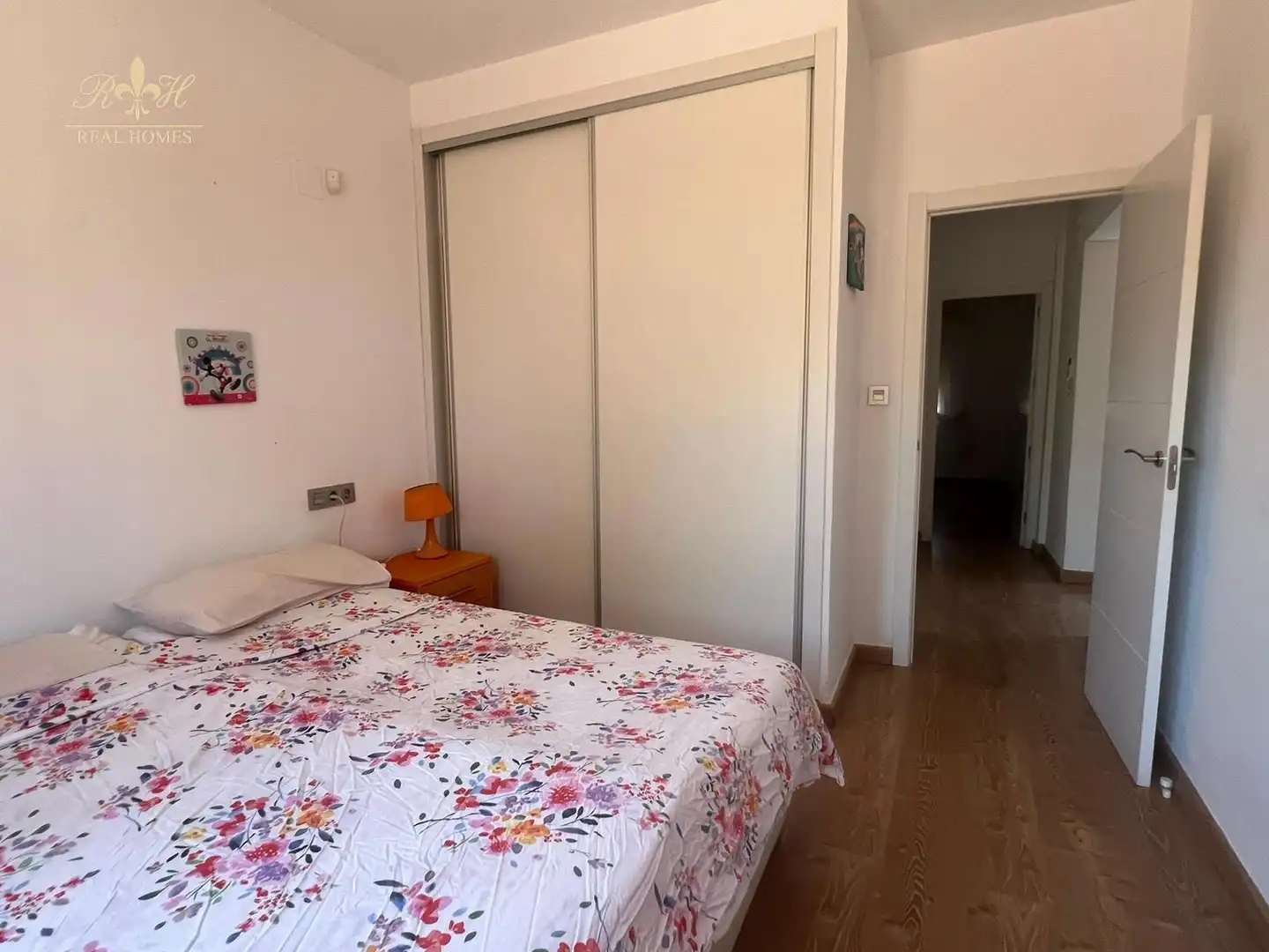 Habitación de Casa o chalet de alquiler en L'Alfàs del Pi con Aire acondicionado, Trastero y Piscina