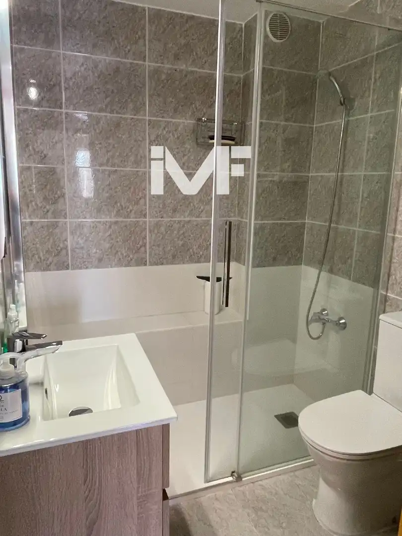 Badezimmer von Wohnungen zum Verkauf in Mont-roig del Camp mit Terrasse, Schwimmbad und Gemeinschaftspool