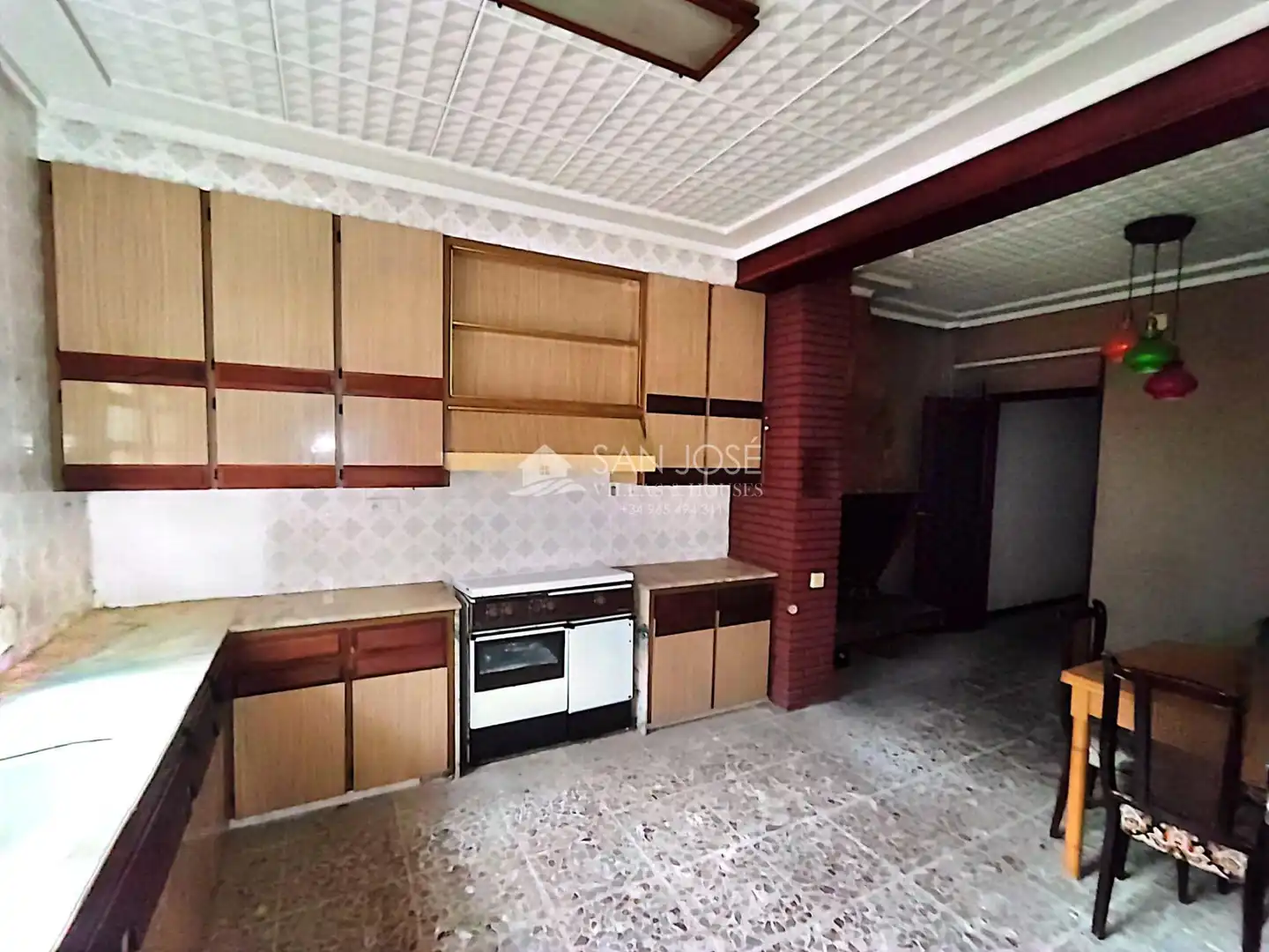 Cuina de Casa o xalet en venda en La Romana amb Calefacció, Terrassa i Traster