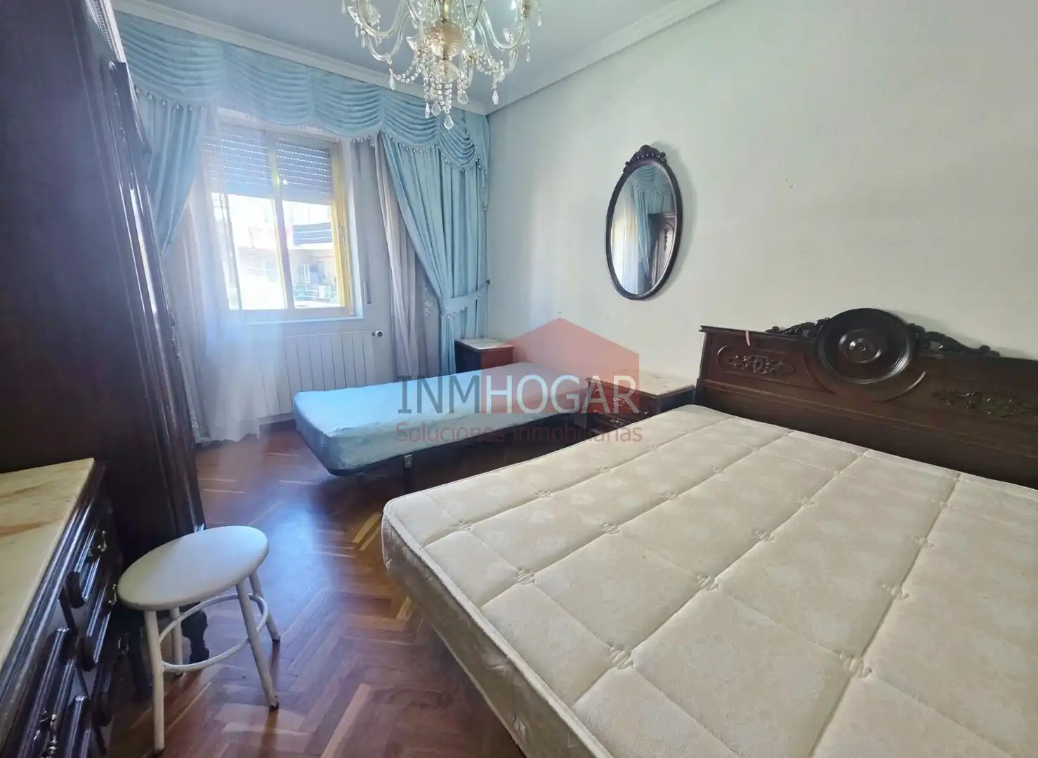 Bedroom of Flat for rent in Ávila  with Heating, Parquet flooring and Furnished