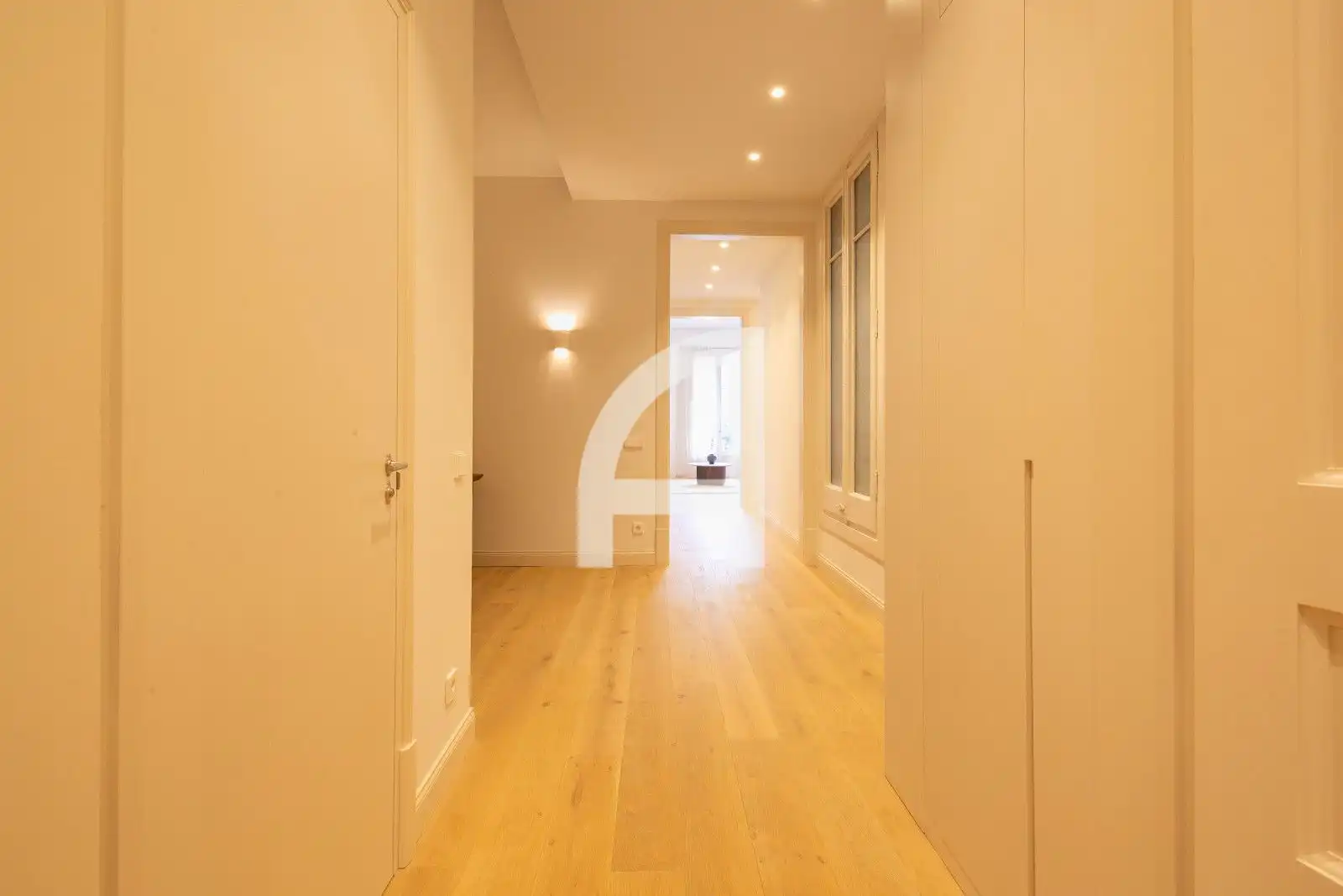 Flat with terrace to rent in Rossello, imagen 18
