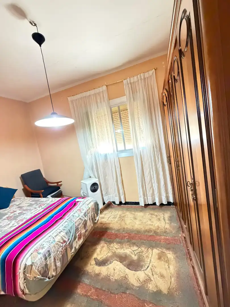 Habitación de Piso en venta en Barcelona con Balcón