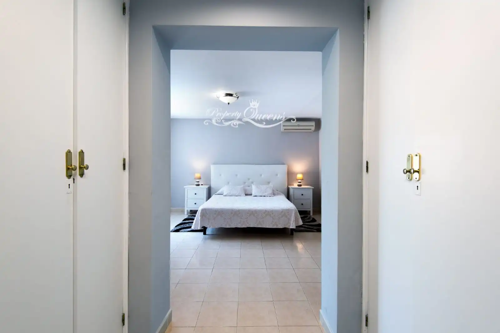 Dormitori de Casa o xalet de lloguer en Marbella amb Aire condicionat, Terrassa i Piscina