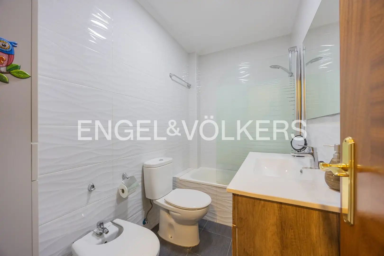 Baño de Piso en venta en Bilbao  con Calefacción y Terraza