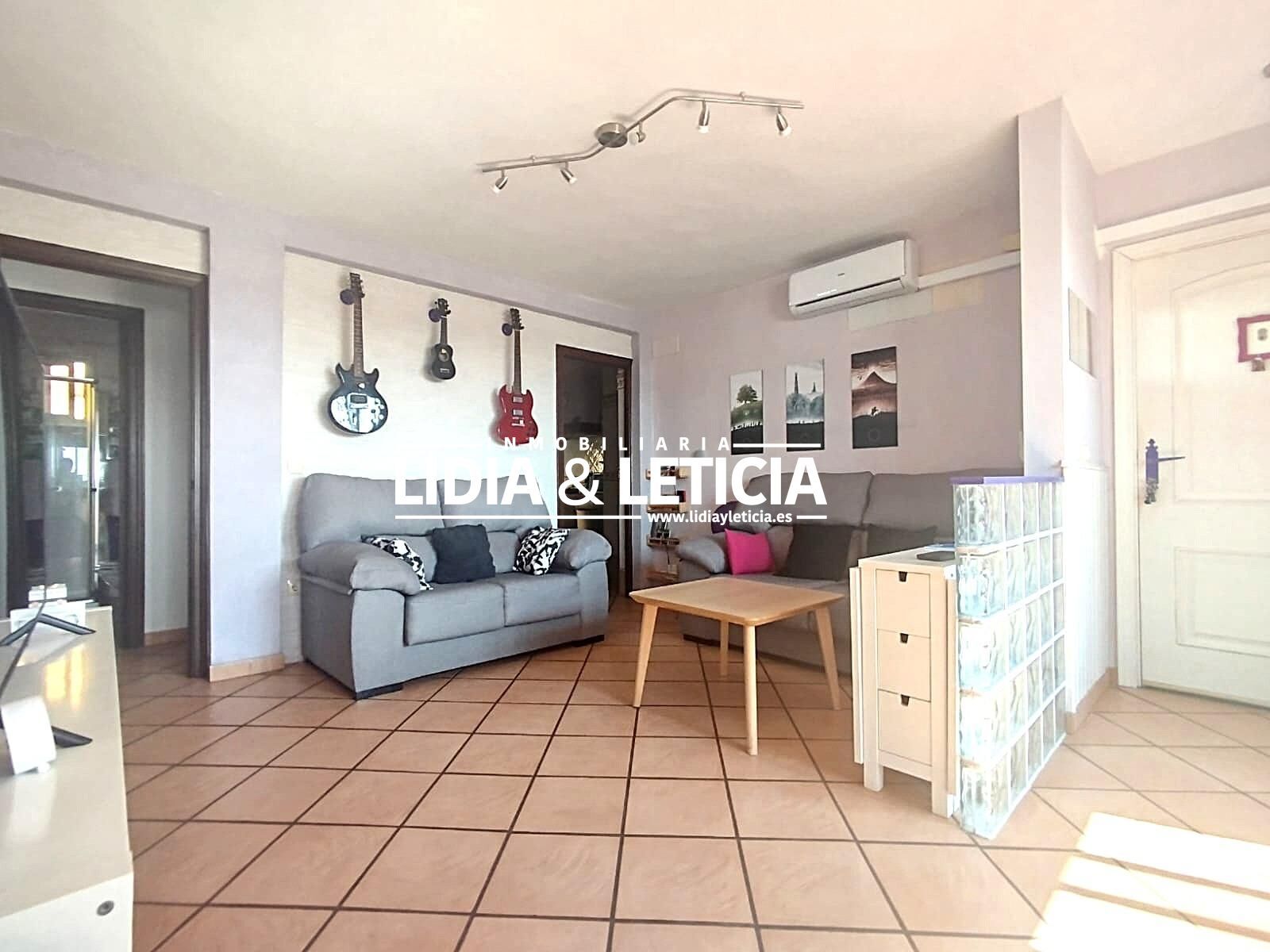 Living room of Flat for sale in Alcalá de Guadaira