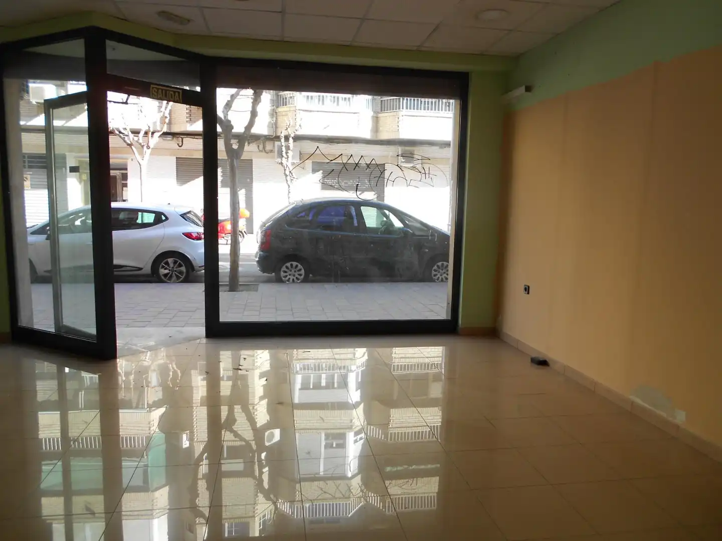 Local comercial en venda a Sur, imagen 5