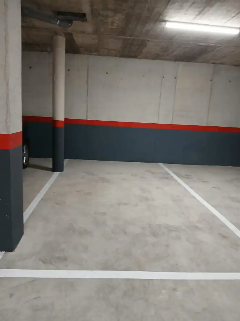 Einzelparkplatz mit Aufzug zum Verkauf in Ronda Fonts 25