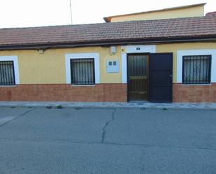 Exterior view of Country house for sale in Alcaudete de la Jara