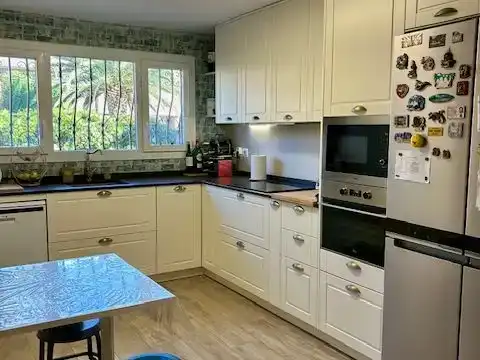 Cocina de Casa o chalet en venta en  Madrid Capital con Piscina