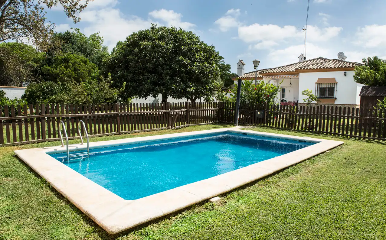 Piscina de Casa o chalet de alquiler en Chiclana de la Frontera con Piscina y Amueblado