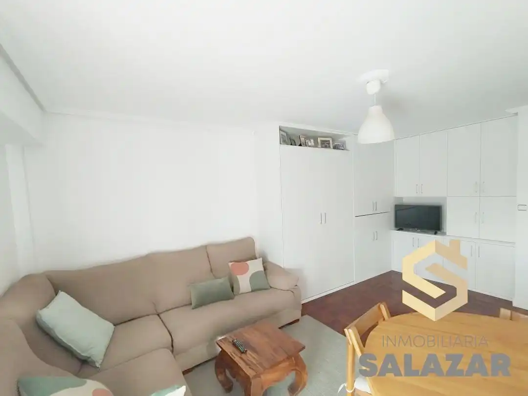 Wohnzimmer von Wohnung zur Miete in Basurtu - Zorrotza
