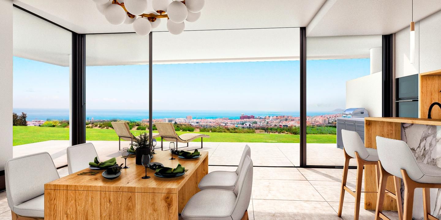 Dining room of Apartment for sale in Estepona  with Air Conditioner, Private garden and Terrace