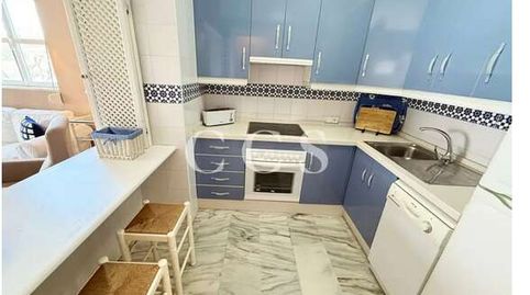 Foto 2 de Piso en venta en Castillo Sohail - Myramar, Fuengirola