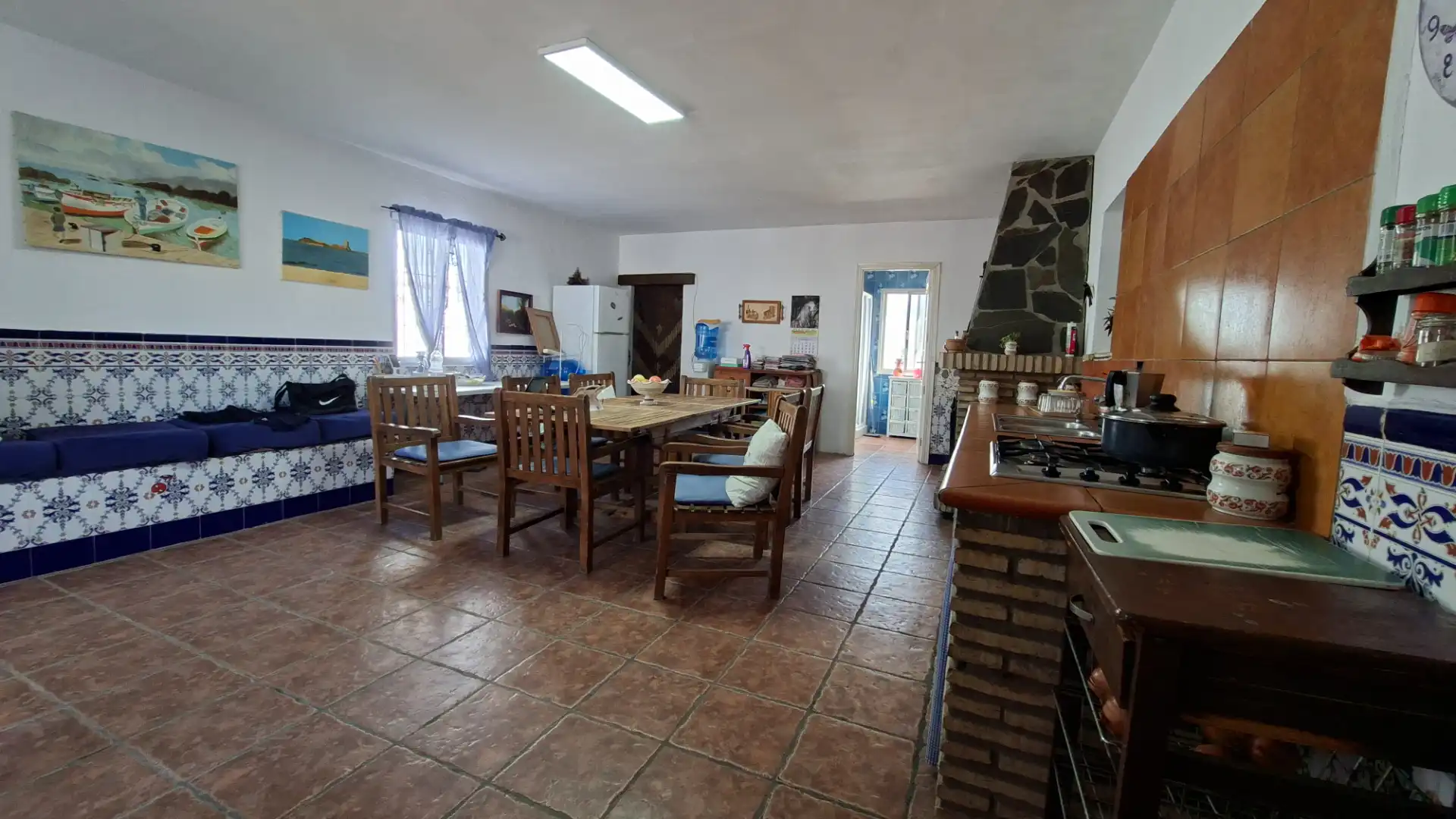 Cuina de Casa o xalet en venda en Chiclana de la Frontera amb Jardí privat, Terrassa i Traster