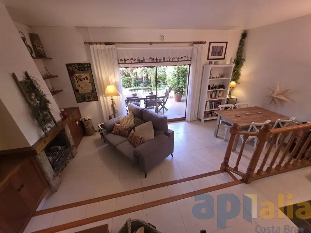 Jardín de Casa adosada en venta en Castell d'Aro, Platja d'Aro i s'Agaró con Calefacción, Jardín privado y Piscina comunitaria