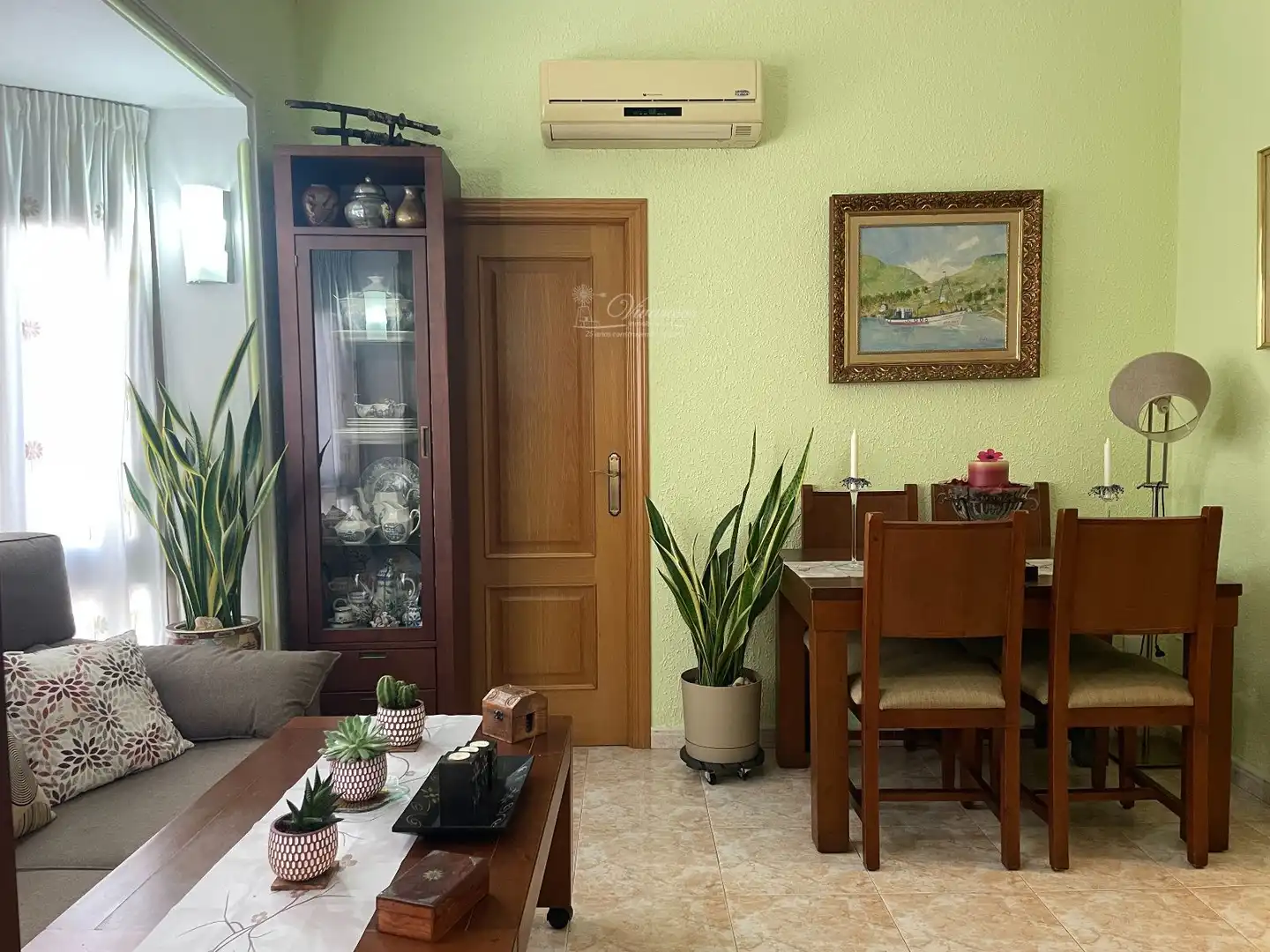 Living room of Houses for sale in  Palma de Mallorca  with Air Conditioner, Terrace and Storage room