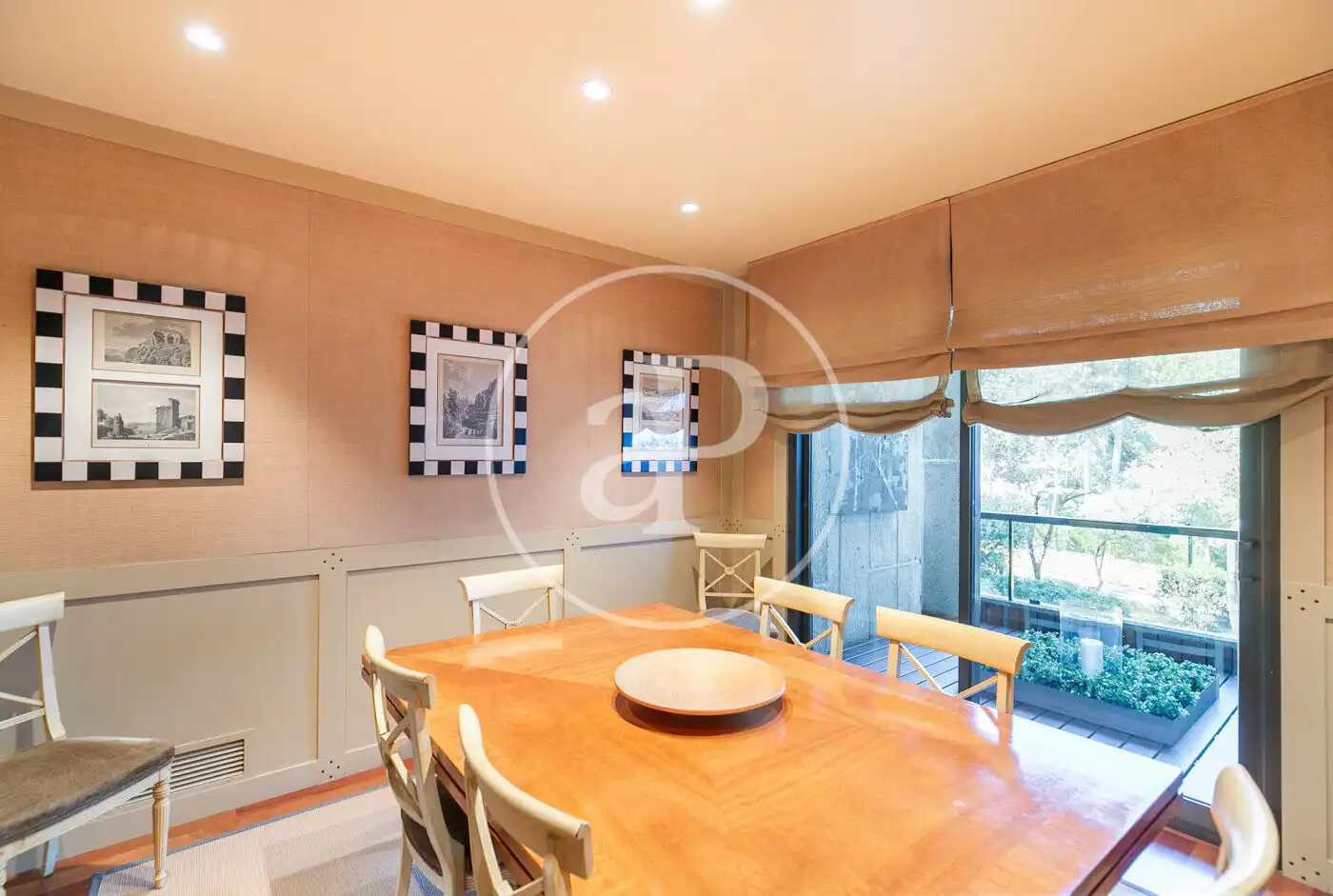 Comedor de Piso en venta en Barcelona con Aire acondicionado, Calefacción y Jardín privado