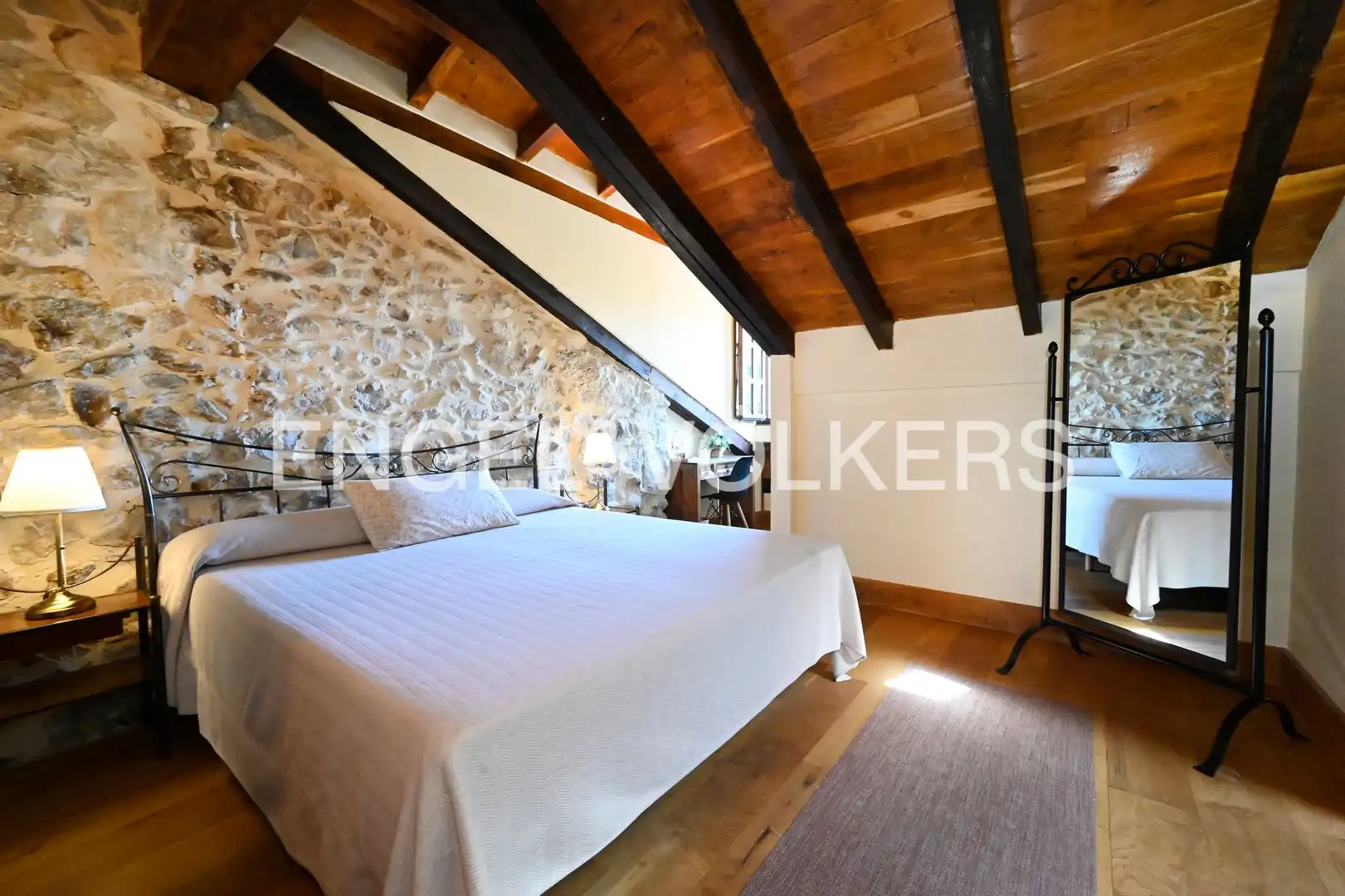 Habitación de Casa o chalet en venta en Miengo con Calefacción y Jardín privado