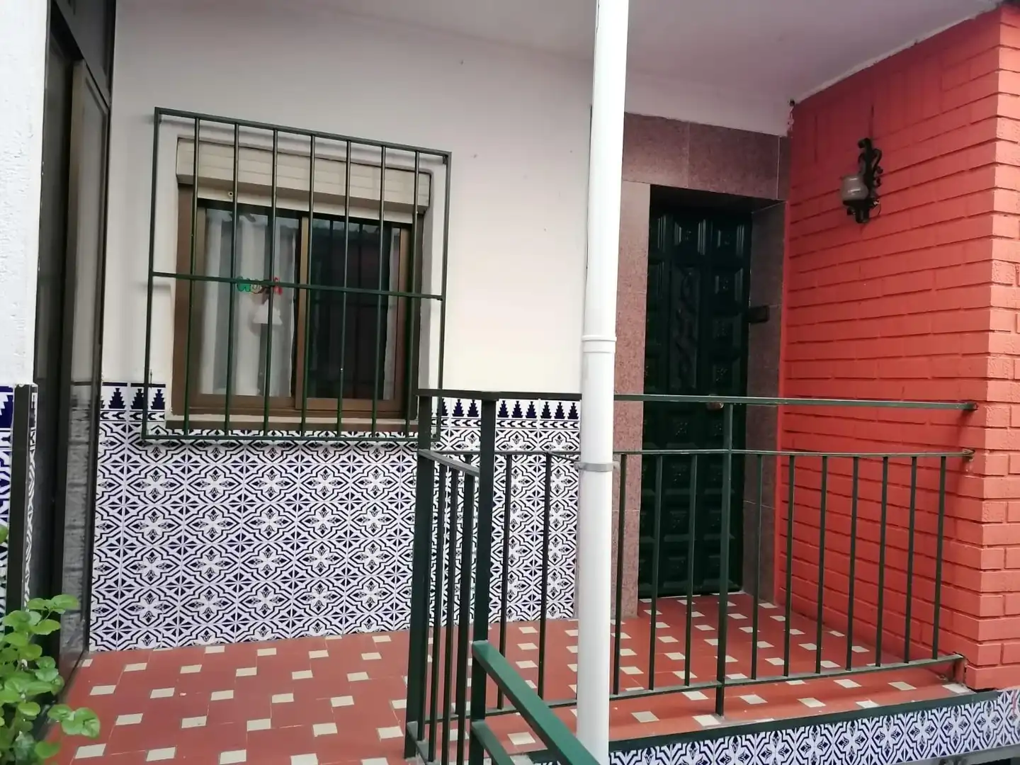 Exterior view of Houses for sale in Alcobendas  with Heating, Terrace and Storage room