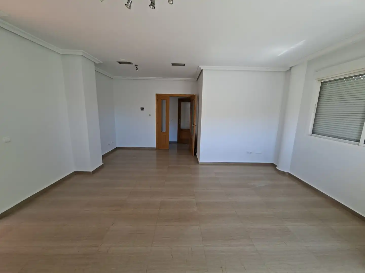 Houses for sale in Plasencia  with Air Conditioner