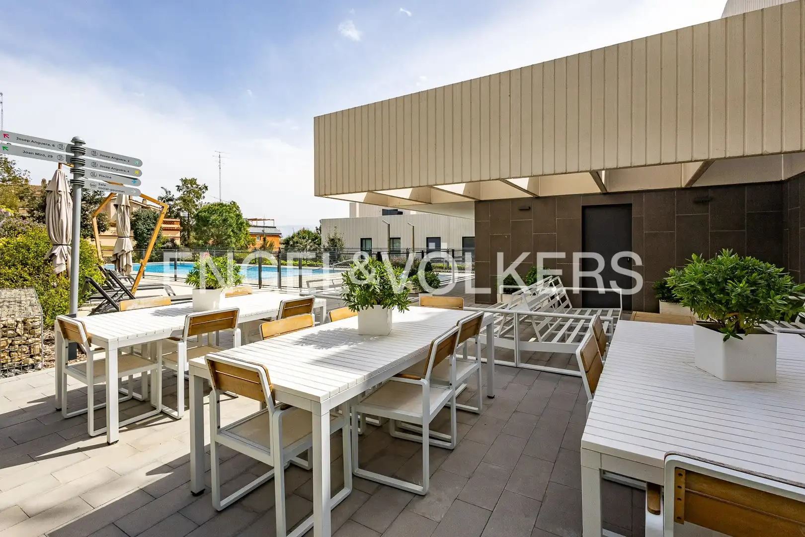 Terrasse von Einfamilien-Reihenhaus zur Miete in Esplugues de Llobregat mit Klimaanlage, Heizung und Parkett