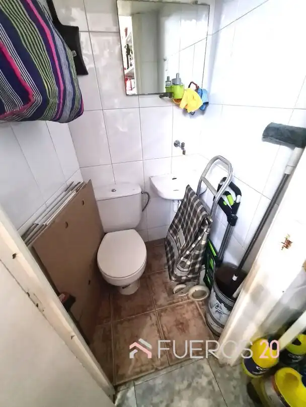 Bany de Local de lloguer en Barakaldo 