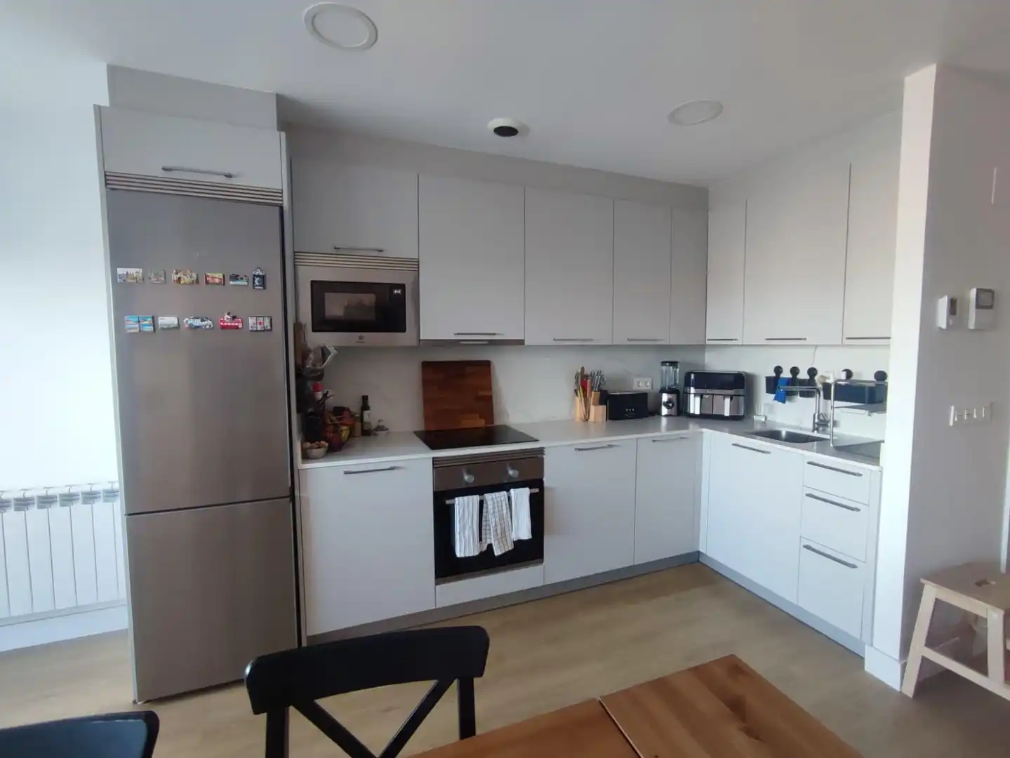 Küche von Wohnung zur Miete in Oviedo  mit Heizung, Terrasse und Möbliert