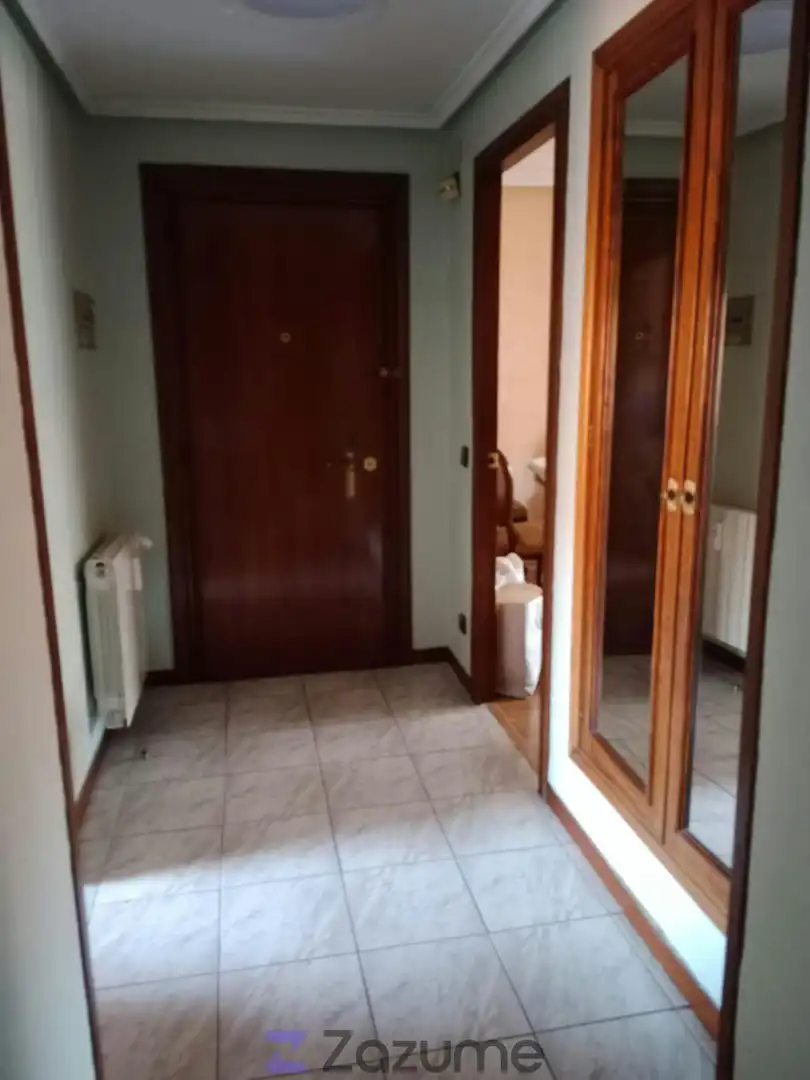 Piso de alquiler en Siero con Aire acondicionado, Calefacción y Trastero