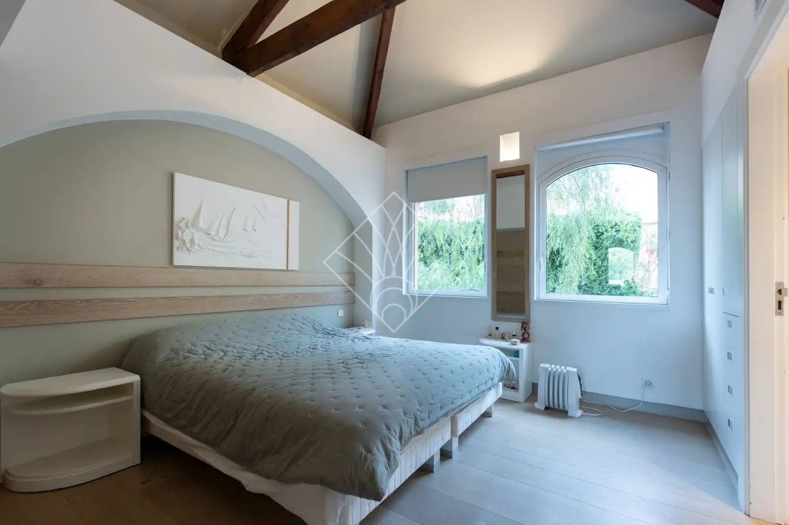 Bedroom of Houses for sale in Barcelona  with Air Conditioner, Heating and Terrace