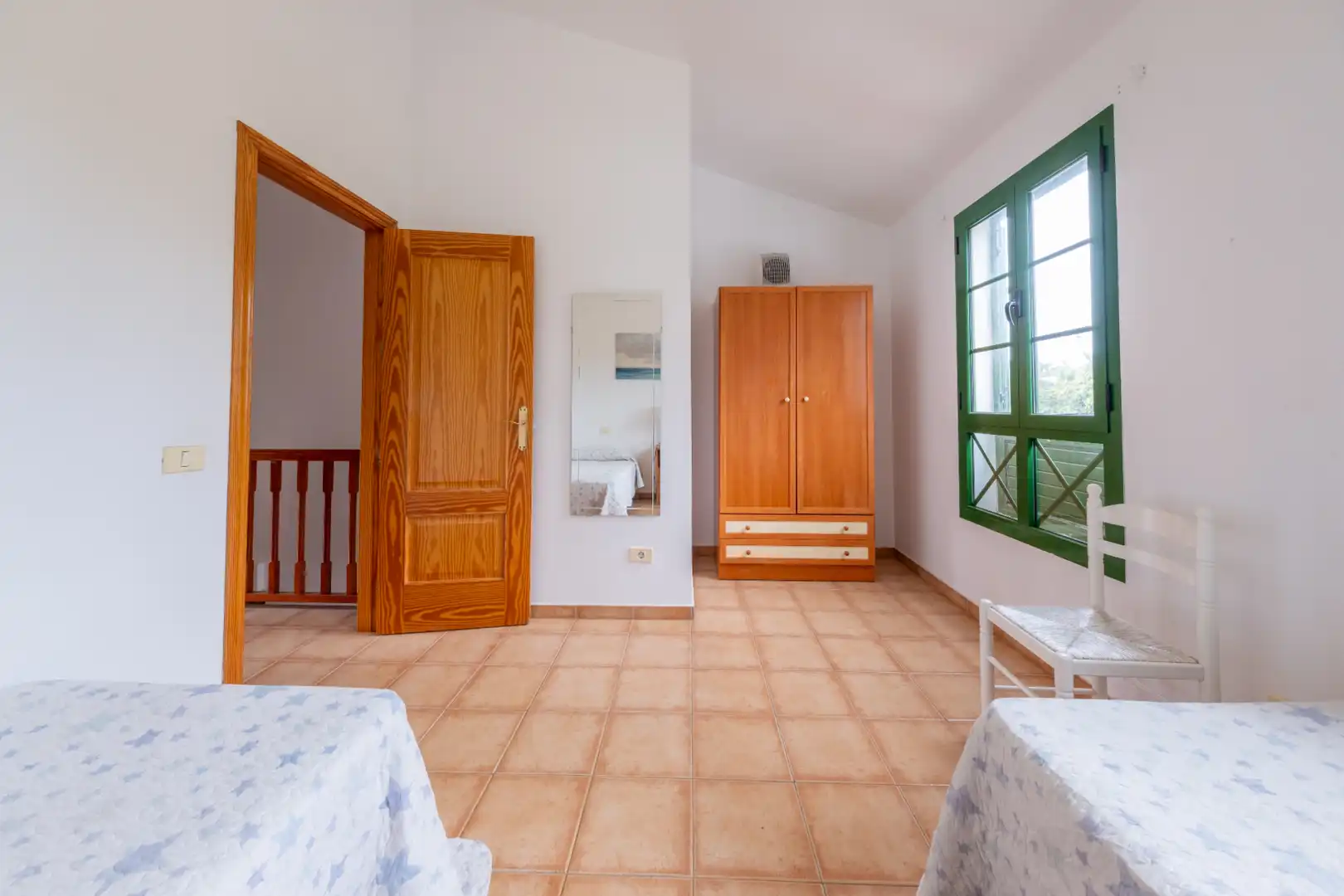 Habitación de Dúplex en venta en Agaete con Terraza, Trastero y Balcón