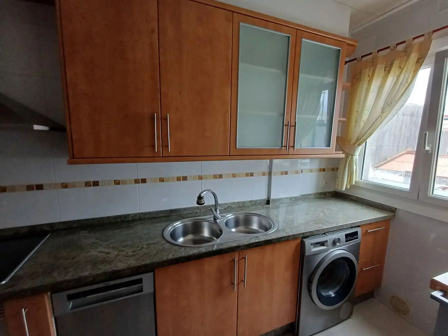 Küche von Wohnung zur Miete in A Coruña Capital  mit Heizung, Terrasse und Möbliert