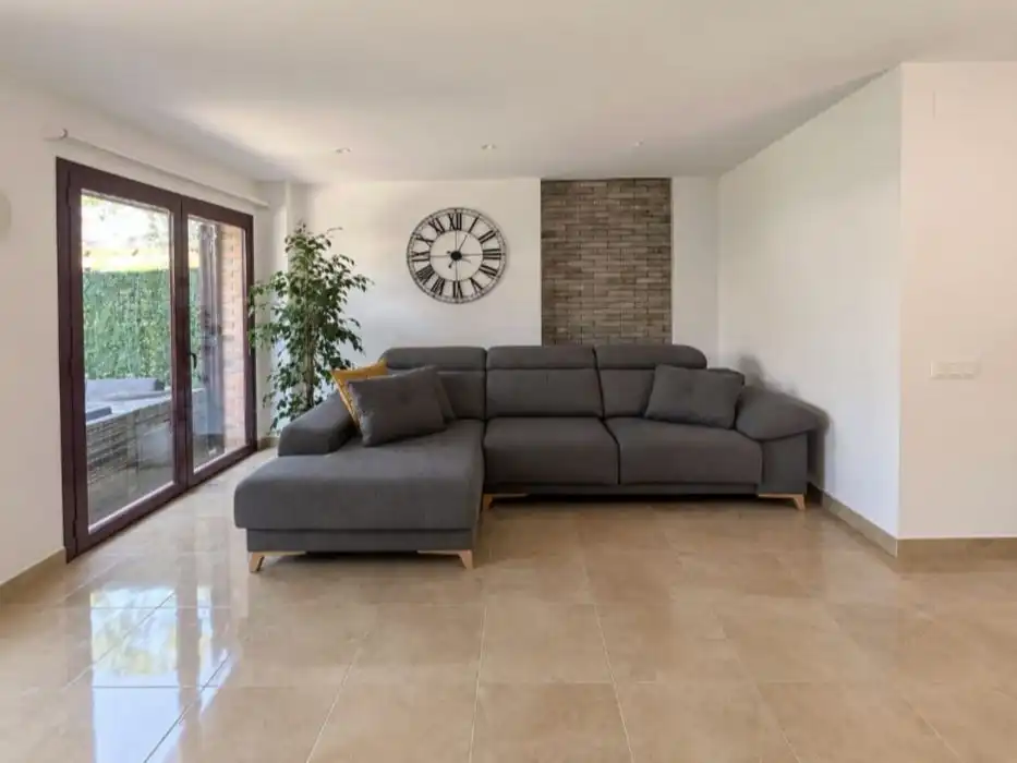 Sala d'estar de Casa o xalet en venda en Begues amb Aire condicionat, Terrassa i Balcó