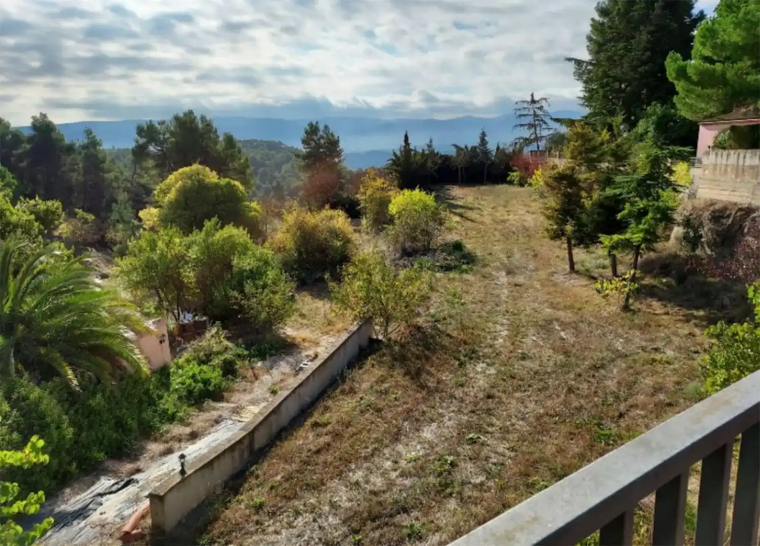 Grundstücke zum Verkauf in Tarrés